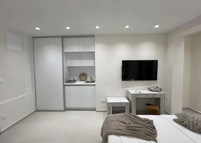Sea Shells Studio Apartment